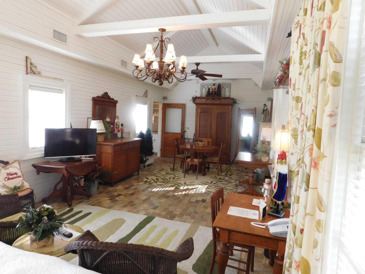 Rainbow Courts Motel Rockdale ภายนอก รูปภาพ